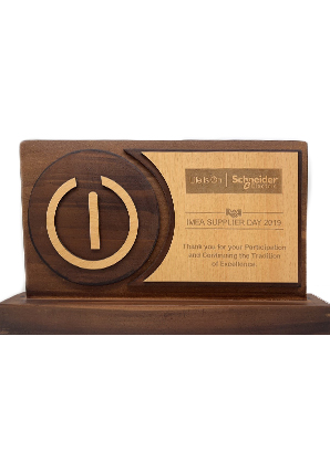 シュナイダーの卓越サプライヤ